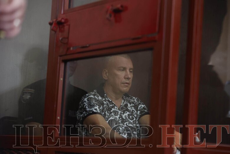 Суд обирає запобіжний захід колишньому одеському воєнкому Борисову 05