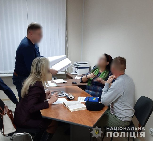 На КПВВ Чонгар поліція затримала бойовика Самооборони Криму 01