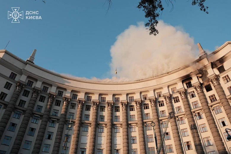 Київ після обстрілу