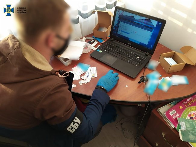 Блокирована деятельность трех ботоферм, распространявших деструктивный контент накануне местных выборов, - СБУ 06