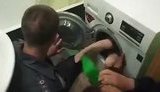 дети и стиралка