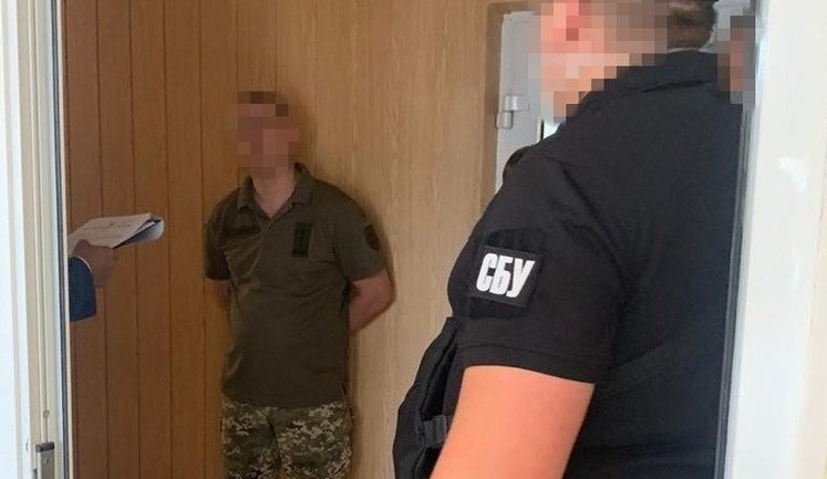 Чиновники командования Медсил ВСУ при содействии Генштаба пойманы на взятке в 1 млн грн., - СБУ. ФОТОрепортаж
