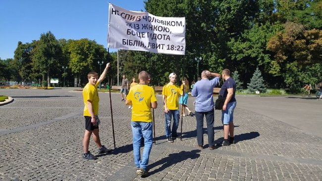 У Харкові відбувся Автопрайд, обійшлося без провокацій 04