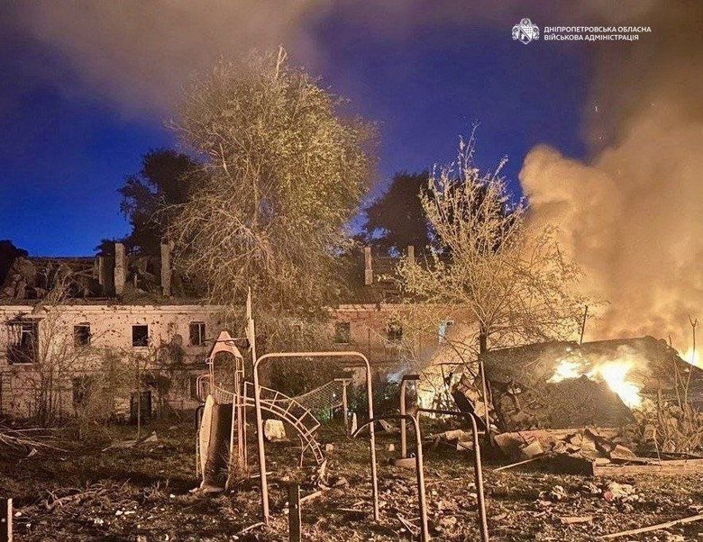 Russia attacked Dnipro: a fire broke out following the strike