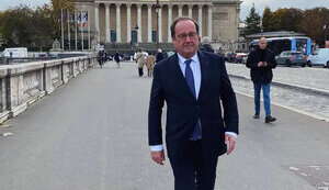 Trump is no longer ally, he is communicating with our enemies – former French President Hollande