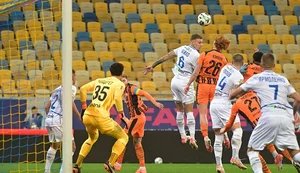 "Динамо" уступает "Шахтеру" - 3:1 в центральном матче