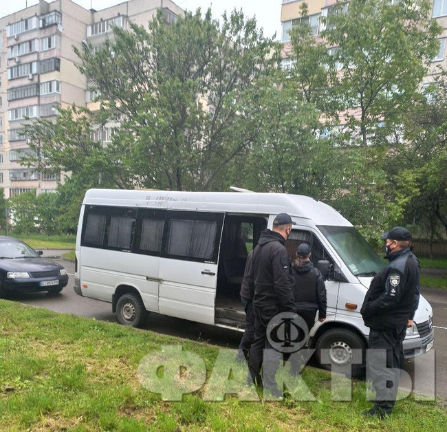 Ранкова стрілянина в Броварах 02
