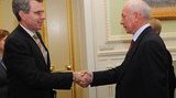 азаров пайатт