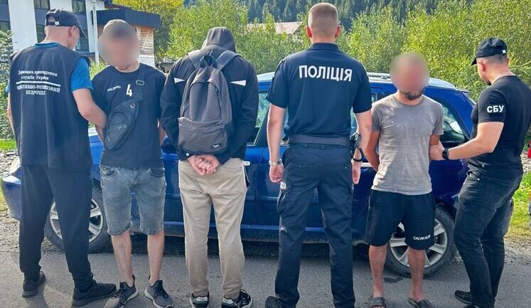 На Закарпатье разоблачены три канала незаконной переправки нарушителей через границу: все задержаны. ФОТОрепортаж