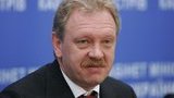 Екс-глава "Нафтогазу" Дубина, який підписав кабальні контракти з "Газпромом", виявився співвласником 5-зіркового готелю в Києві