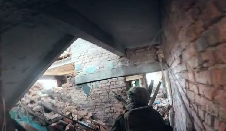 Спецподразделение ГУР "Артан" проводит операцию по деоккупации Степногорска на Запорожском направлении. ВИДЕО