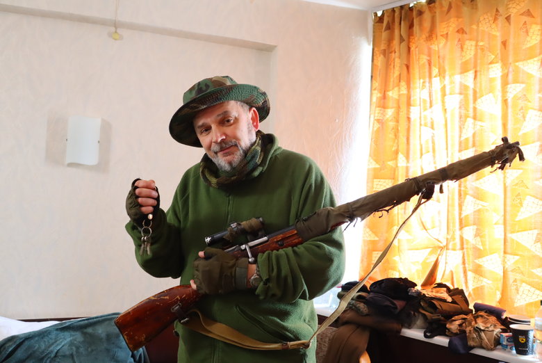 Російські десантники хотіли дуже круто і швидко проїхати до столиці. Але на шляху стався Ірпінь. Ми рашистів дуже розчарували, - 59-річний воїн ТрО Дід 03