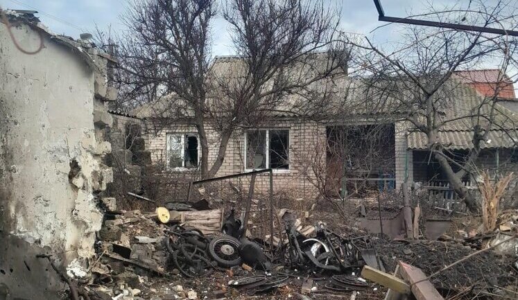 Один человек погиб и два ранены вследствие вражеских обстрелов Херсонщины