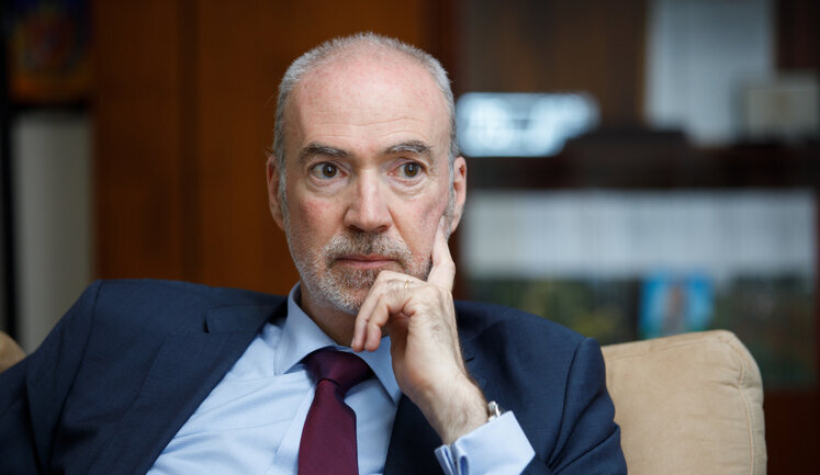 Посол Франції де Понсен завершує дипломатичну місію в Україні