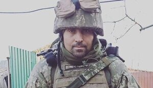 Актор та десантник ЗСУ Дмитро Лінартович поранений у боях за Соледар. ВIДЕО