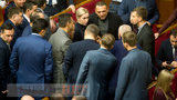 Проваленная отставка Яременко и драка между депутатами СН, - день работы ВР 5 декабря. ФОТОрепортаж