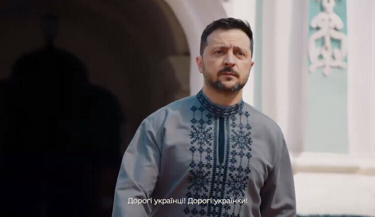 Рано или поздно, но зло отступит и жизнь победит, - Зеленский поздравил украинцев с Пасхой. ВИДЕО