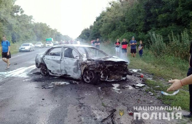 Унаслідок ДТП на Полтавщині одна людина загинула, четверо травмовані, - Нацполіція 02