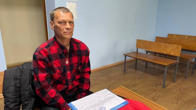 Жителя Сумщини Віталія Куколя судять за виготовлення зброї