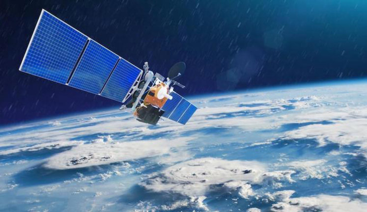 Ukraine in talks with SpaceX to launch satellite in 2021 - Uruskyi