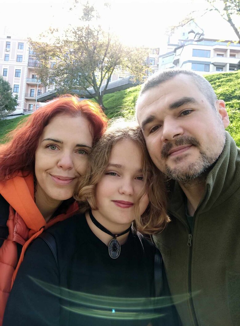 Танюш, ну я ж не збираюся помирати, за Україну треба жити! – загиблий бойовий медик Юрій Антонов 12