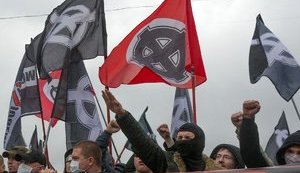 "Отобрать и поделить", - в Москве состоялся "Русский марш", собравший националистов всех мастей. ФОТОрепортаж