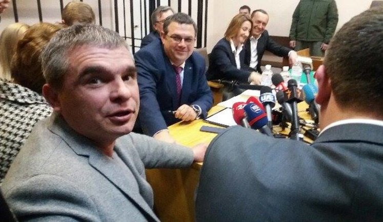 Справа Мартиненка: "Запобіжний захід мені обирати не будуть", - колишній в. о. голови правління ОГХК Журило. ФОТО