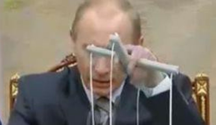 Алкаши и бомжи вбросили бюллетени за Путина. Репортаж участника фальсификации П.Лисицын)