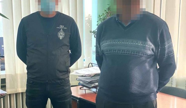 СБУ разоблачила чиновника Харьковского земкадастра в вымогательстве 21,5 тыс. грн. ФОТО