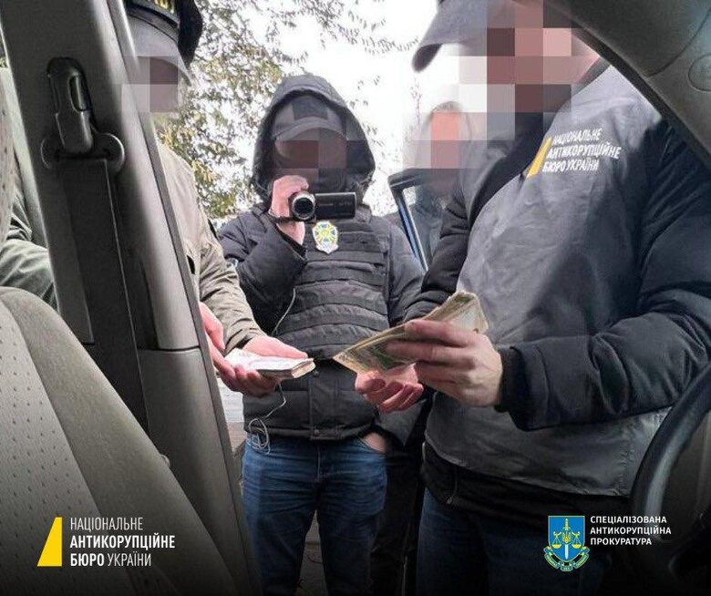 Підприємець намагався підкупити командувача ОСУВ Одеса, - НАБУ 01