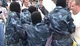В Киеве возле посольства России тоже разогнали &amp;quot;Марш несогласных&amp;quot;. ВИДЕО.