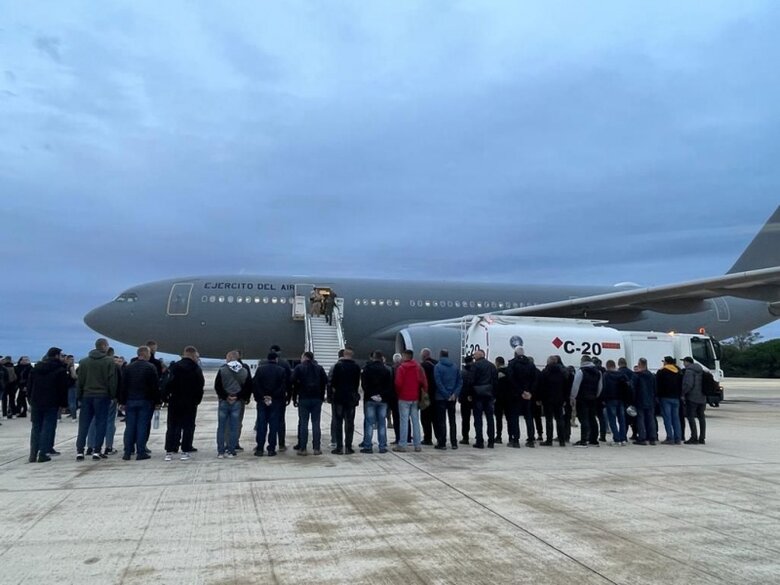 Група українських військових розпочала в Іспанії навчання на ЗРК Hawk 01