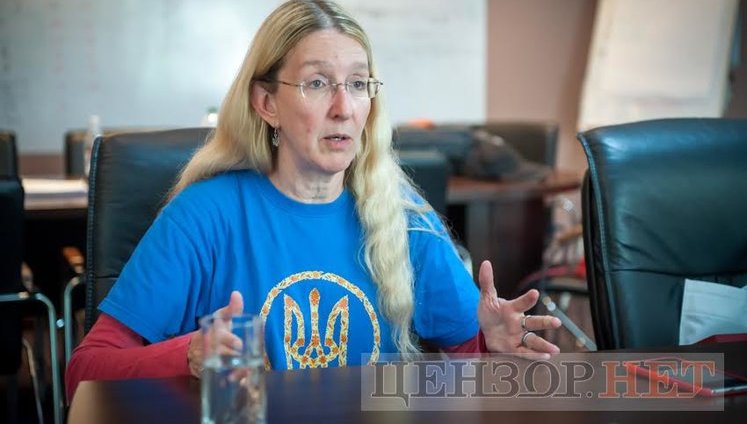 "Скорая помощь - не такси. Ее не нужно вызывать, когда у ребенка температура", - Супрун