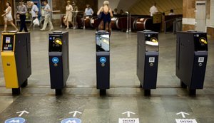 30 гривень ‒ не межа: проїзд у київському метро може зрости ще більше через нові вагони, ‒ депутат