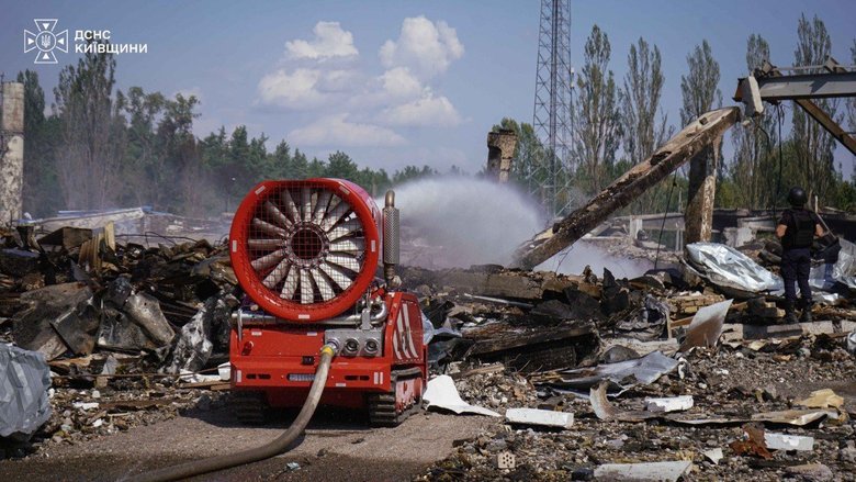 Після атаки РФ у селі Мила вибухонебезпечними предметами забруднено майже 288 га