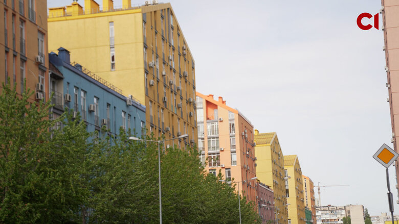 Komarnytskyi and his wife owned 110 apartments in elite new buildings in Kyiv.