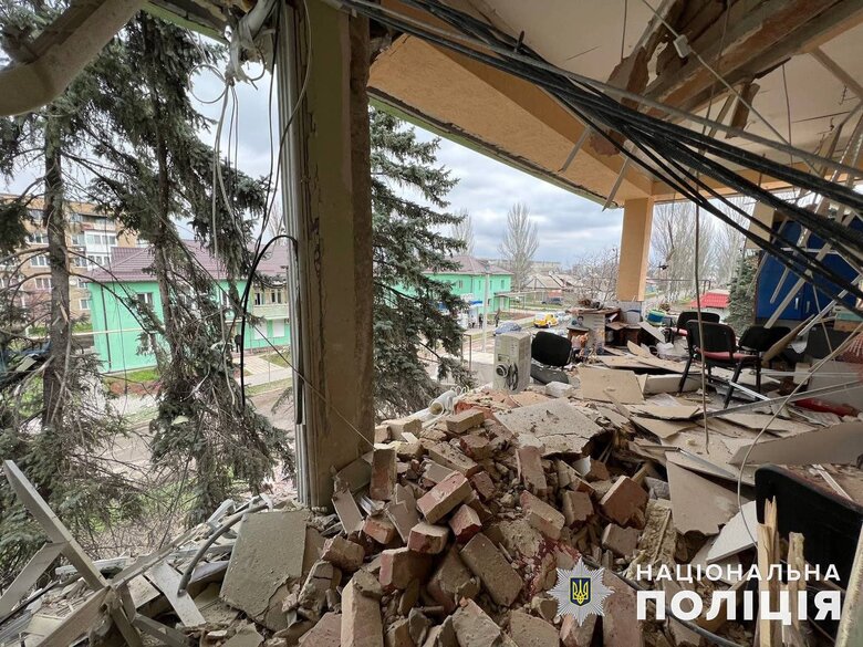 Russian occupiers launched massive attack on Kurakhove at night 05