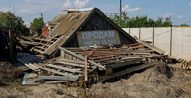 Reuters опублікувало фото з тілами загиблих під час затоплення окупованої Голої Пристані на Херсонщині (18+) 09