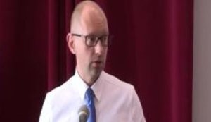 На индексацию зарплат и пенсий нам необходимо 12 млрд гривен, - Яценюк. ВИДЕО