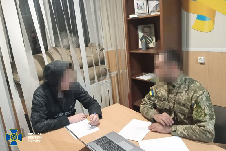 Викрито агентів ФСБ у Дніпрі та Покровську: один з них працював на ворога з в’язниці 02