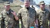 Порошенко поручил снять ограничения на импорт и экспорт вооружений