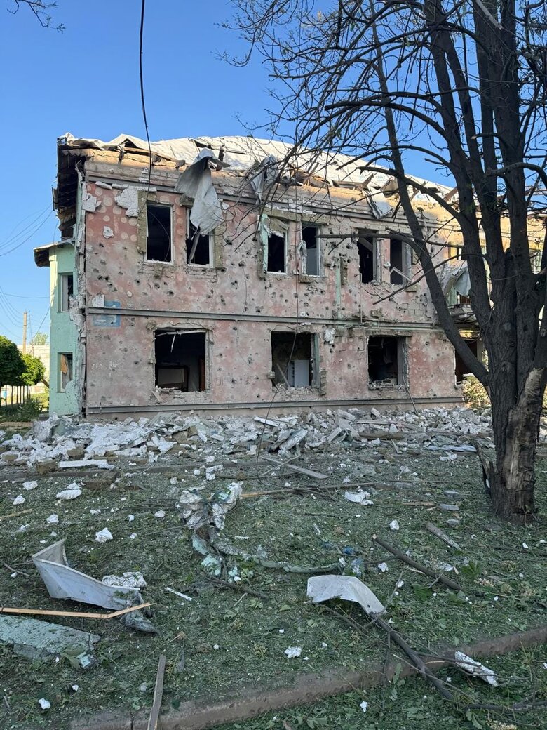 Окупанти б'ють по Кураховому