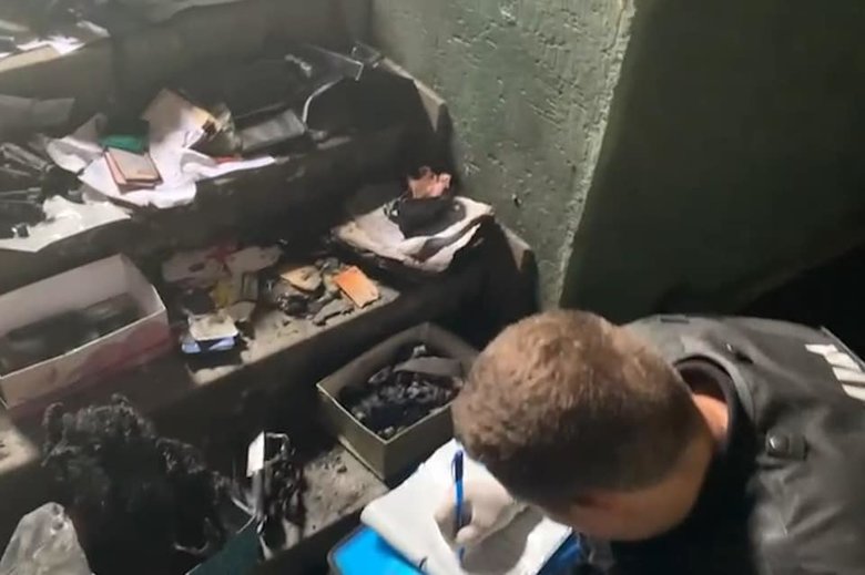 Как сжигают автомобили полицейским и политикам и почему поджигатели не боятся видеокамер 05