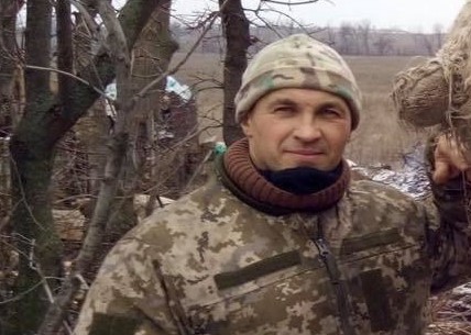 Загиблого на Донбасі воїна 72-ї ОМБ Слободанюка поховали на Миколаївщині 01