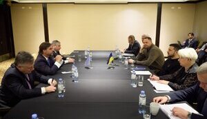 Зеленський провів зустріч із президентом Уругваю Лакальє Поу: обговорили можливості проведення саміту Україна - Латинська Америка