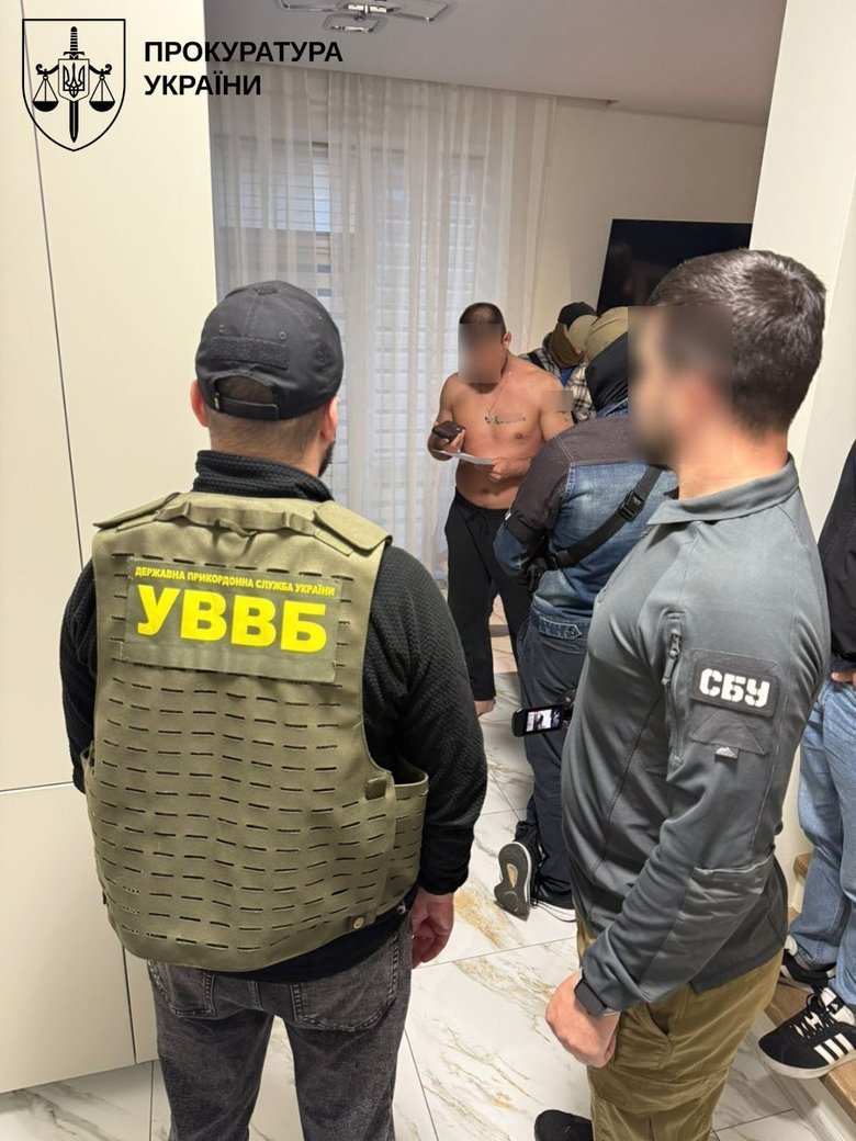 На Буковине ликвидирована схема для уклонистов на $700 тыс., среди организаторов