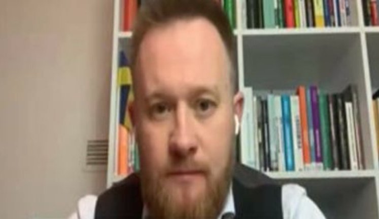 "Слуга народа" Камельчук назвал COVID-19 "выдуманной болезнью": "Не доверяю ни одной вакцине в мире". ВИДЕО