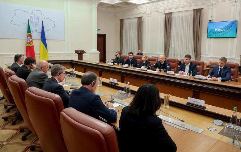 Шмигаль та спікер парламенту Португалії Сілва обговорили підтримку України та допомогу у відбудові 01