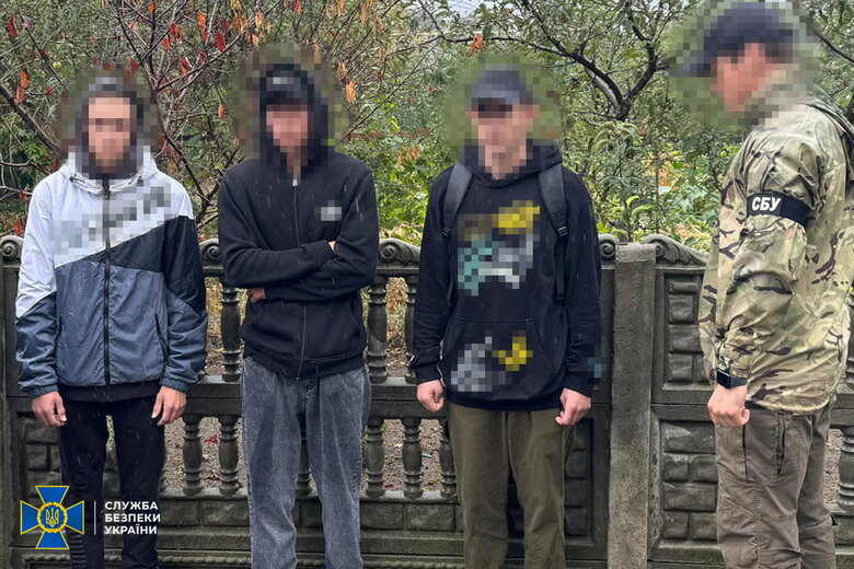 Диверсанти палили релейні шафи на залізниці