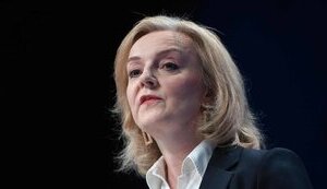 Ліз Трасс подала у відставку з посади прем’єр-міністра Великої Британії